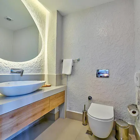Lilium Boutique 3*