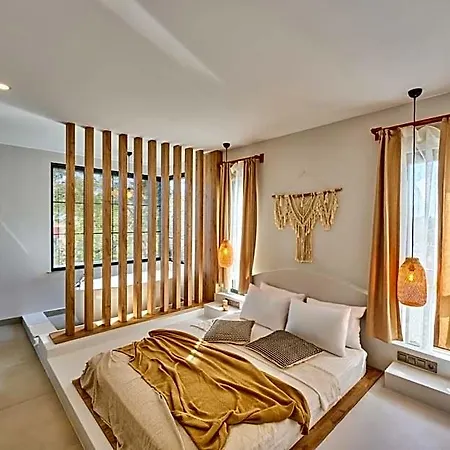 Lilium Boutique فندق