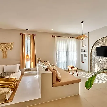 Lilium Boutique Hotel 3*